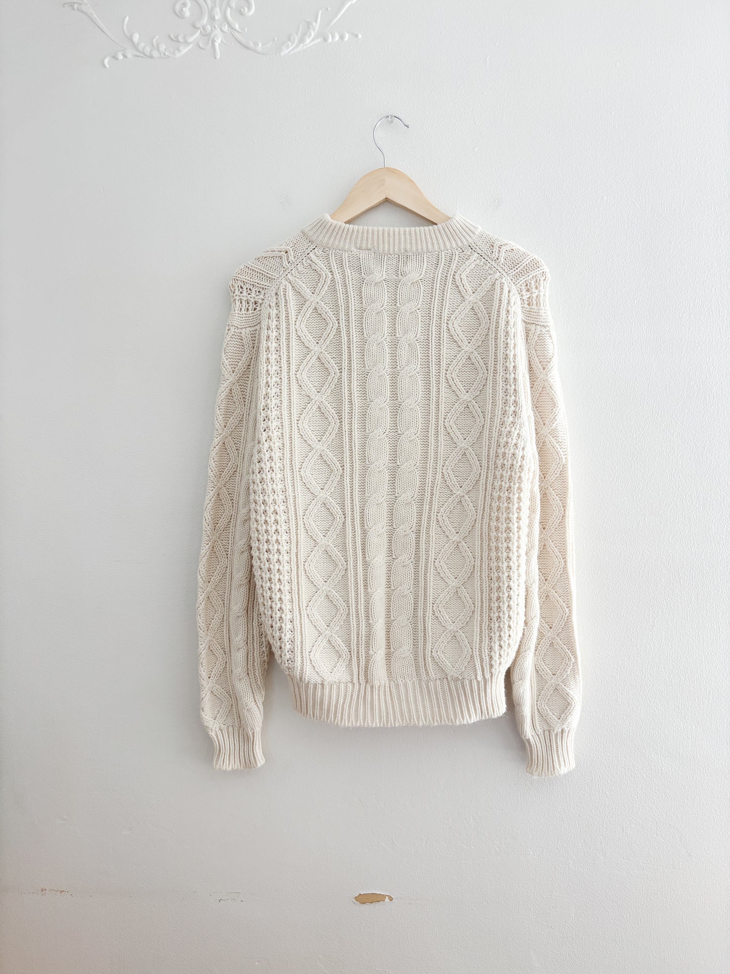 Vintage Cable Knit Sweater (M)