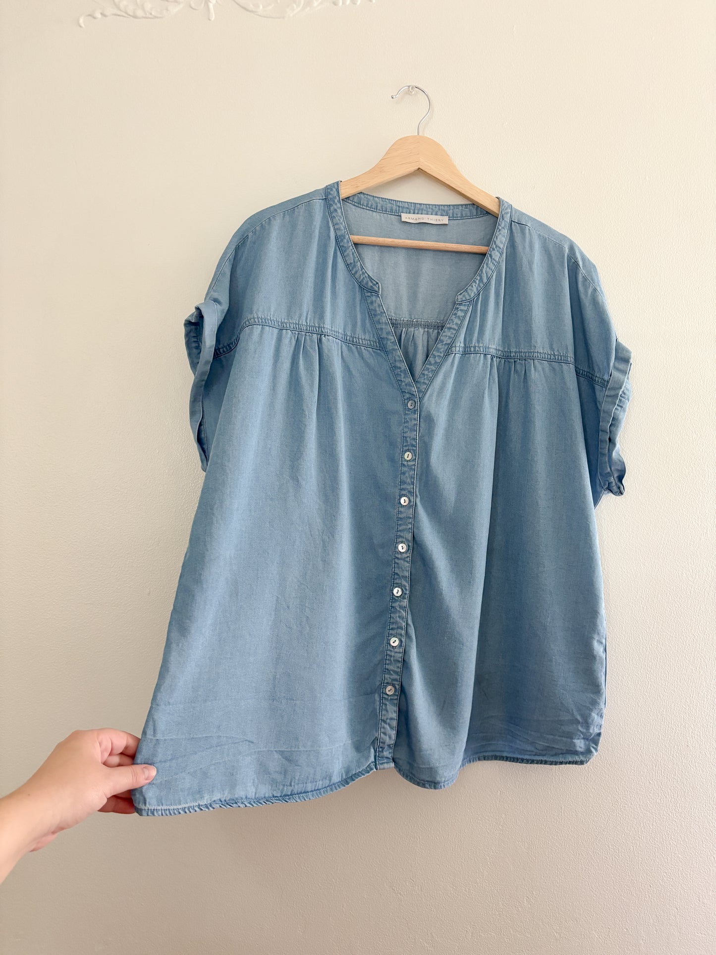 Armand Thiery Chambray Blouse