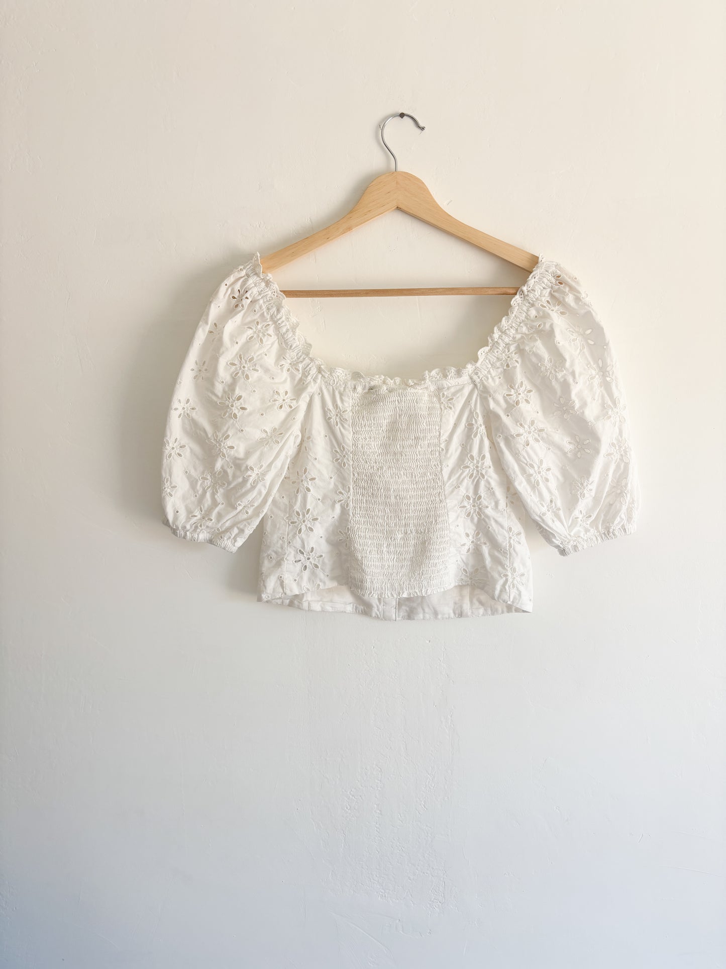 Gap Smocked Cotton Puff Sleeve Top (XS/S)