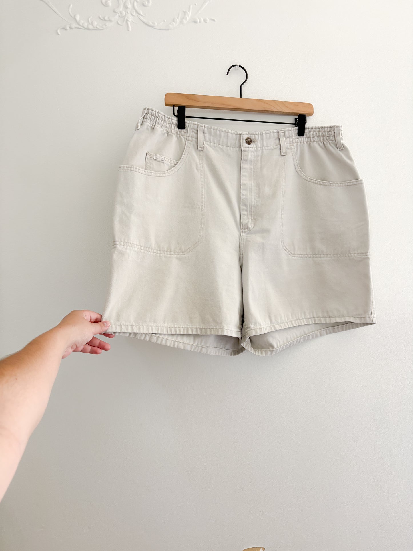 Vintage Lee Khaki Shorts