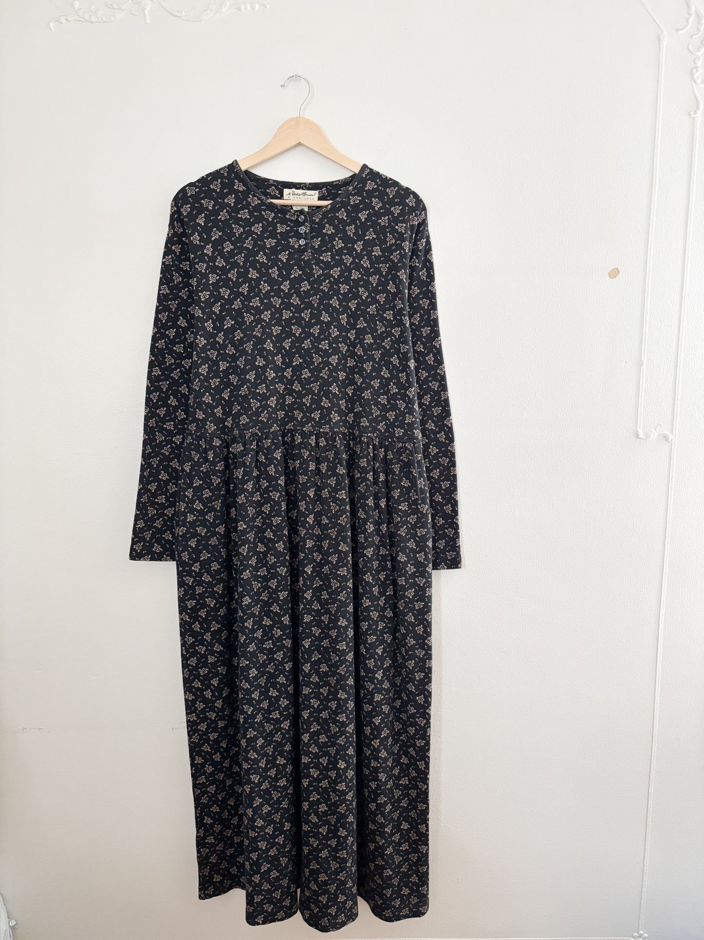 Vintage Eddie Bauer Black Floral Dress (L)