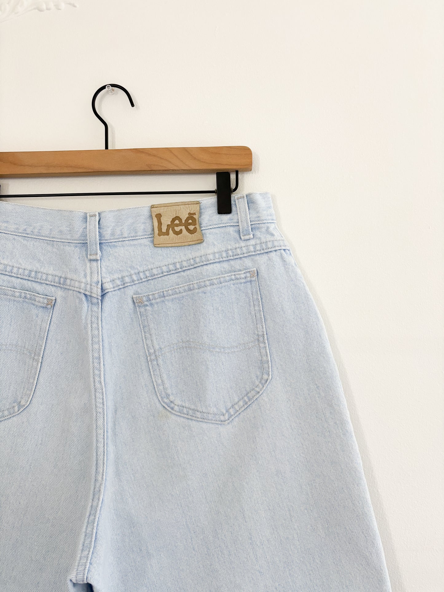 Vintage Light Wash Lee Shorts (32”)