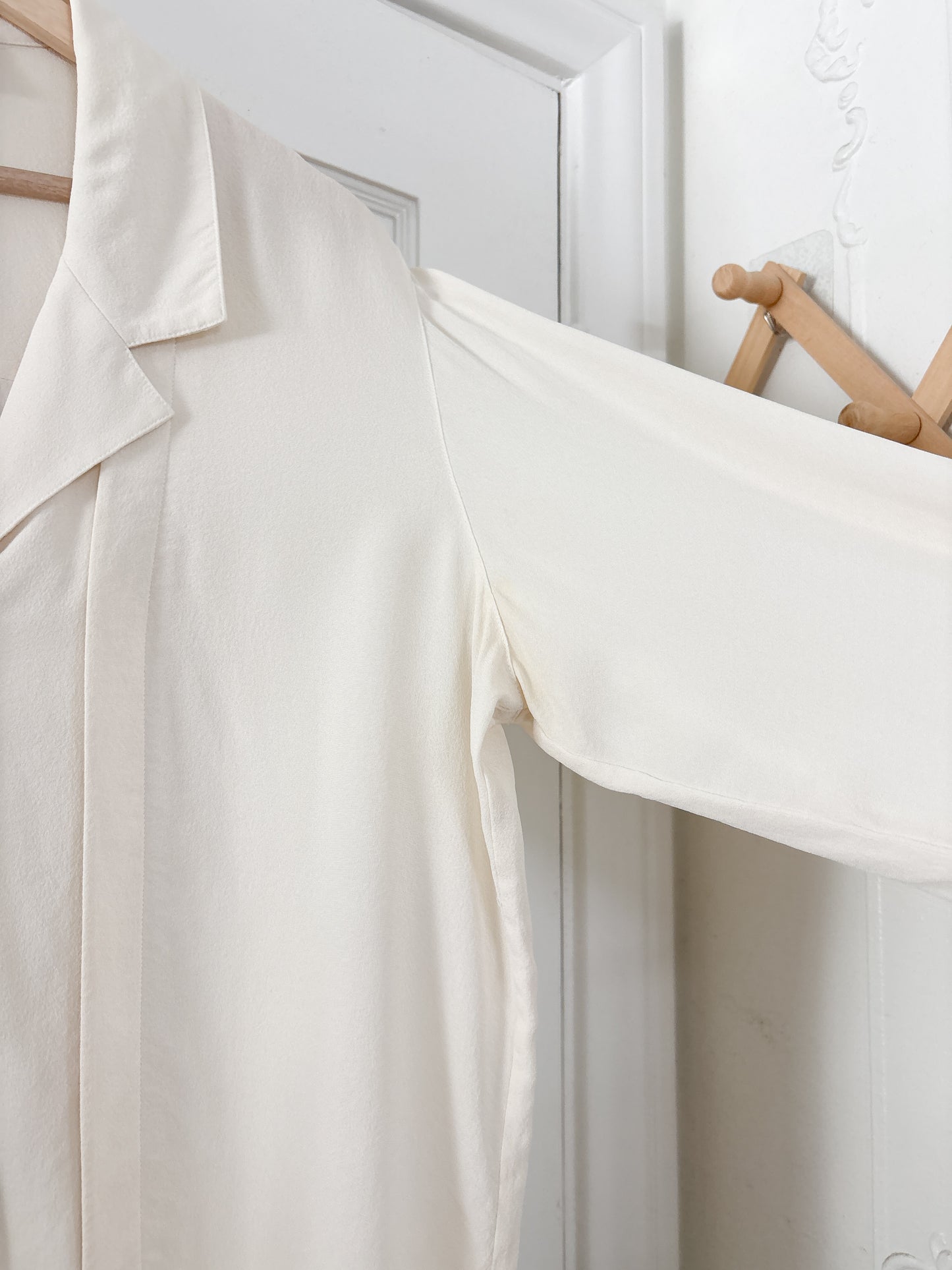 Vintage Silk Button Down (M/L)