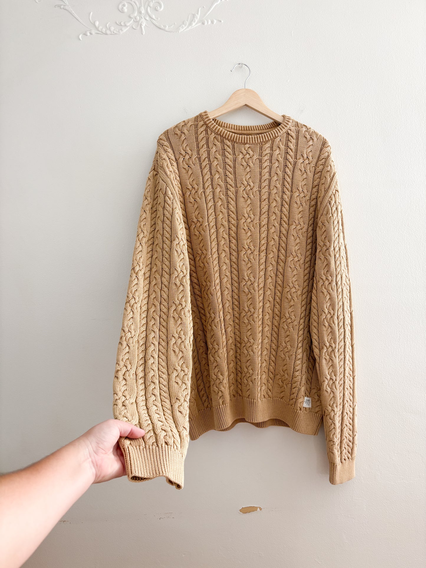 Katin Cable Knit Sweater (L)