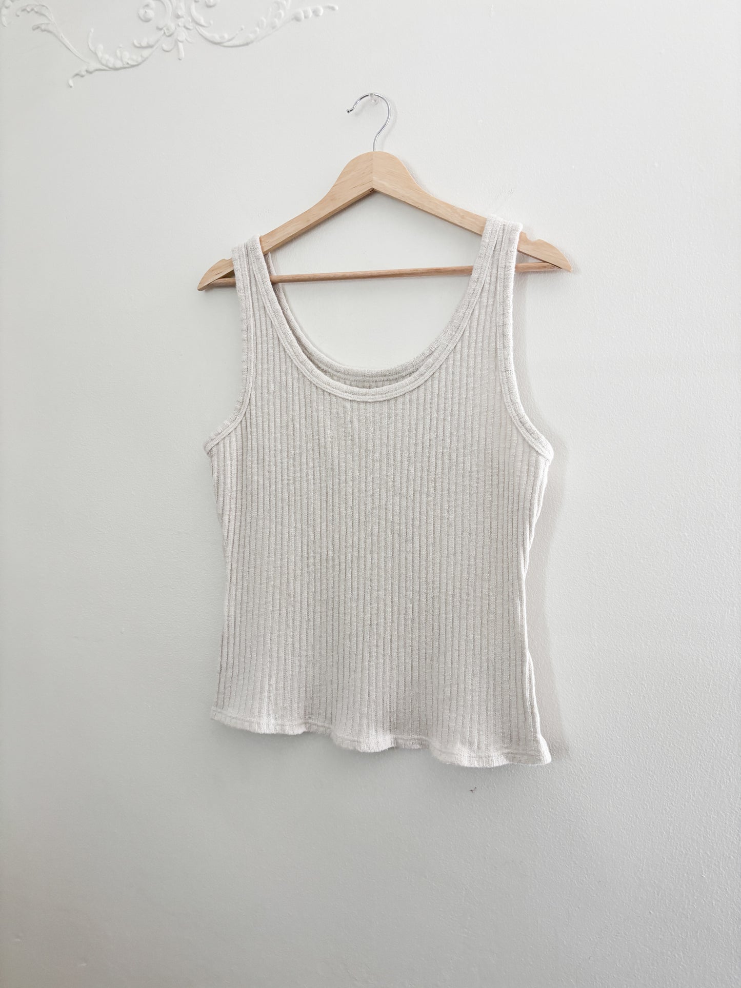 Everlane Ribbed Tank top (M)