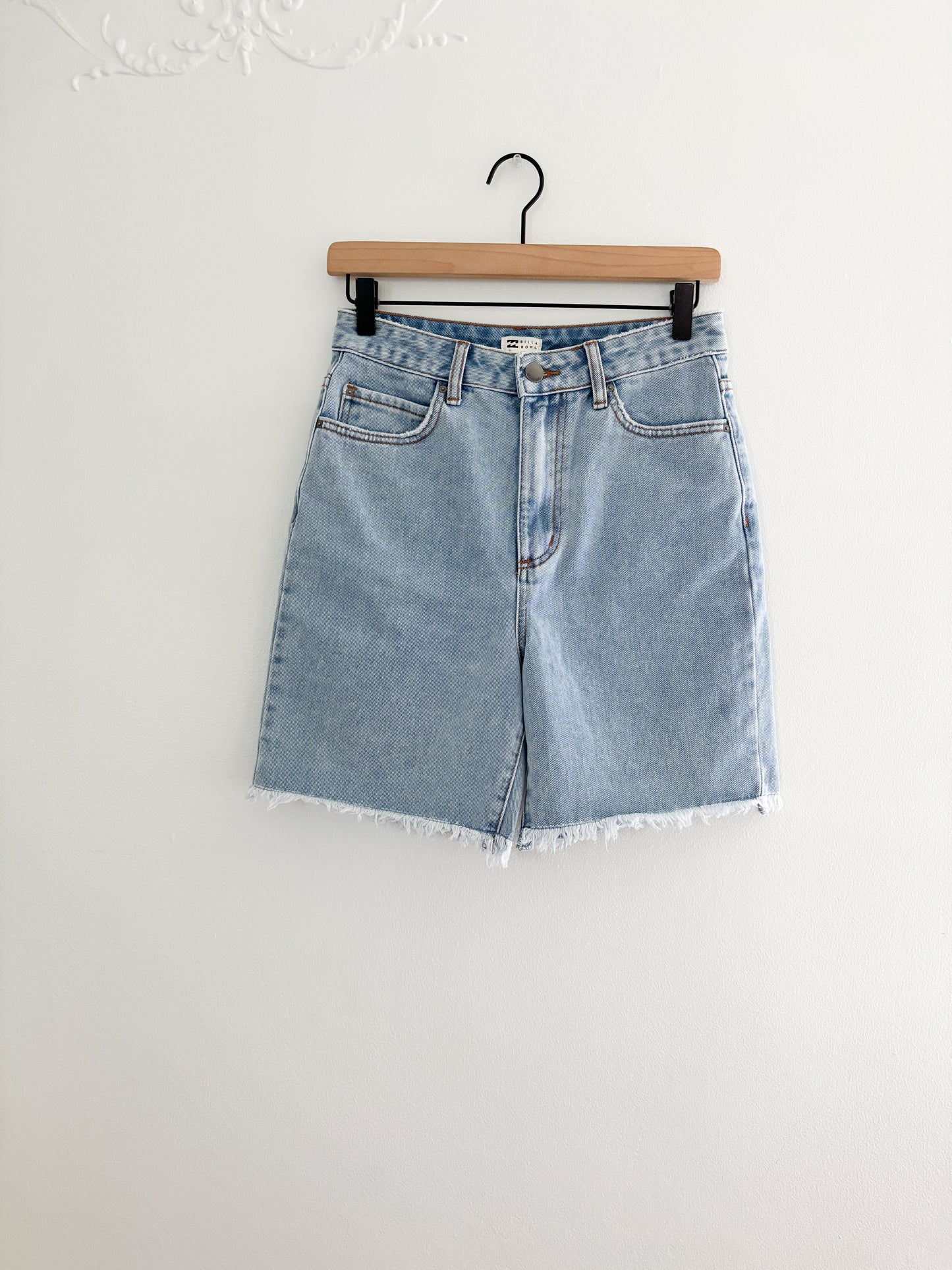 BillaBong Long Time Denim Shorts (26)