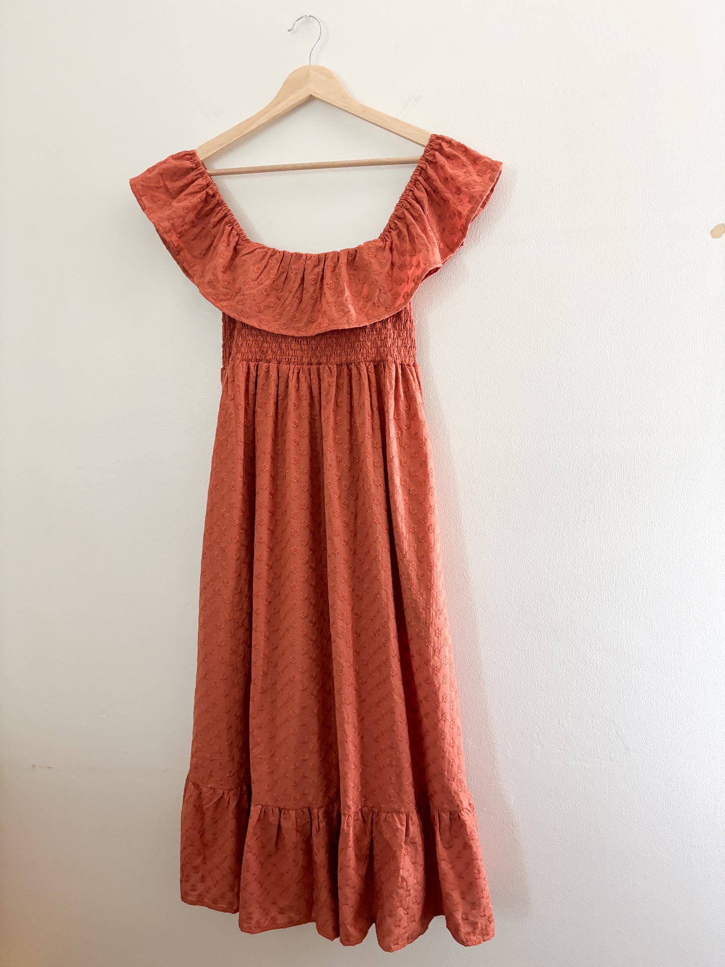 NWT Rylee + Cru Gia Ruffle Smocked Dress