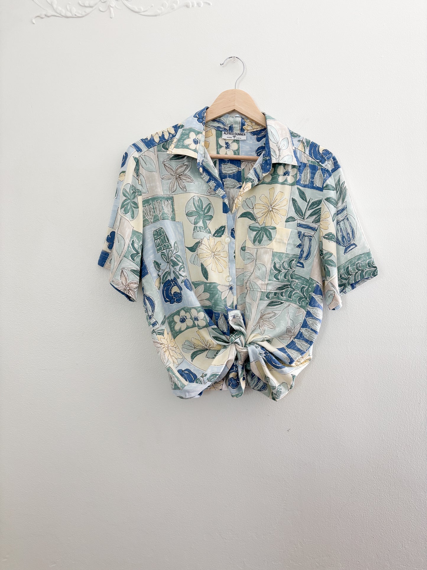Alfred Dunner Floral button up (M/L)