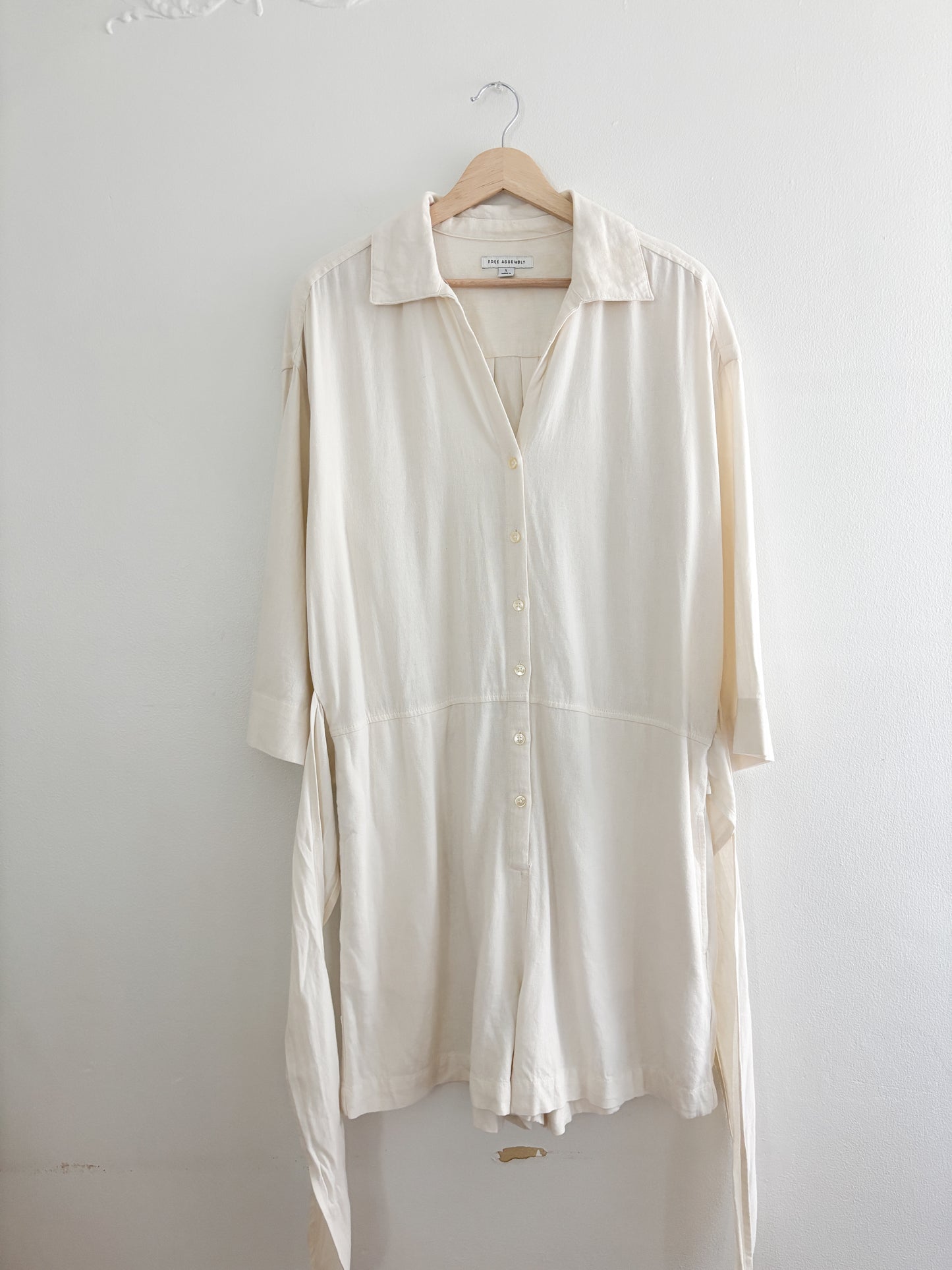 Free Assembly Linen Blend Romper (L)