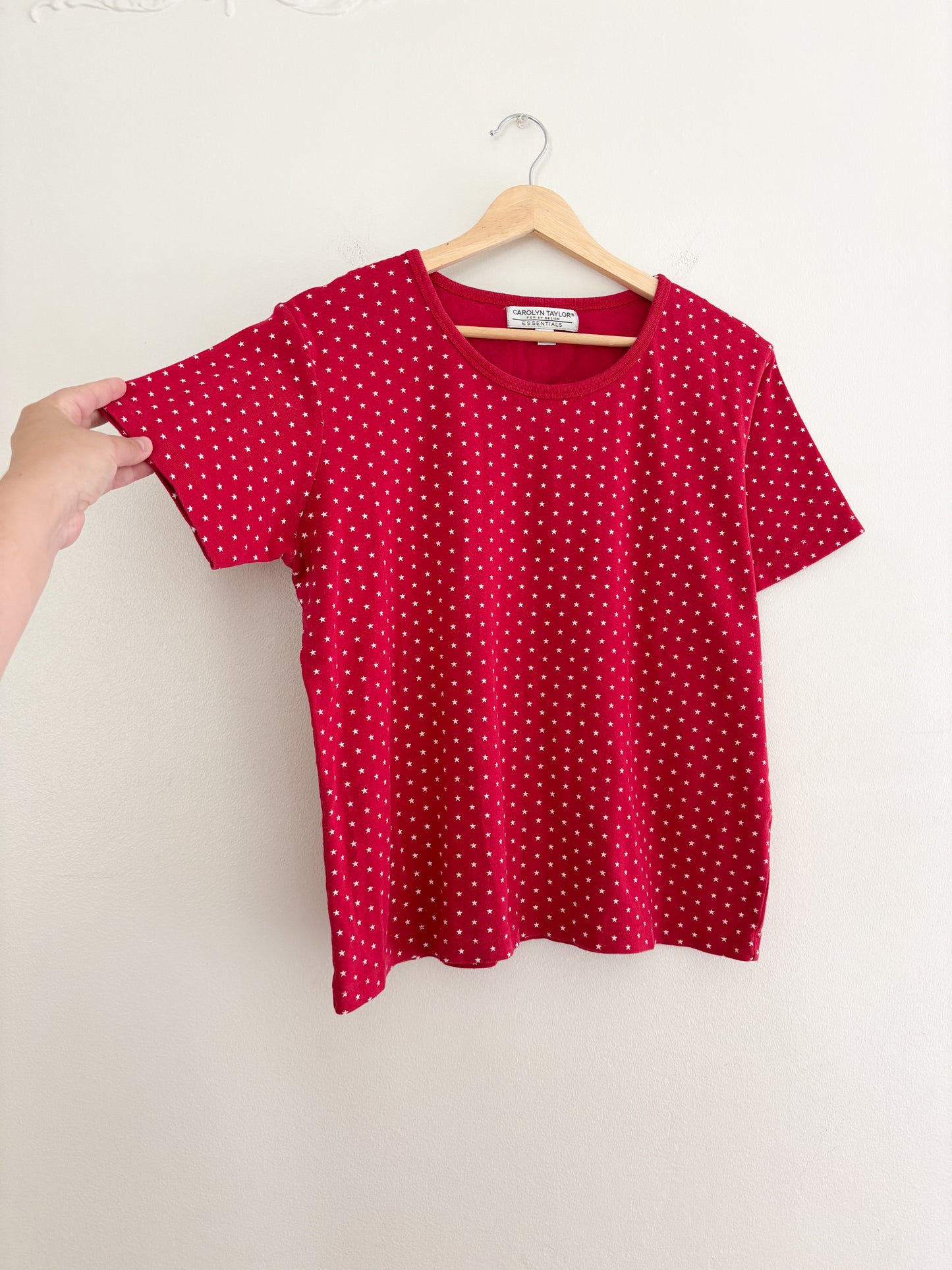 Vintage Red Star Patterned Tee (L)