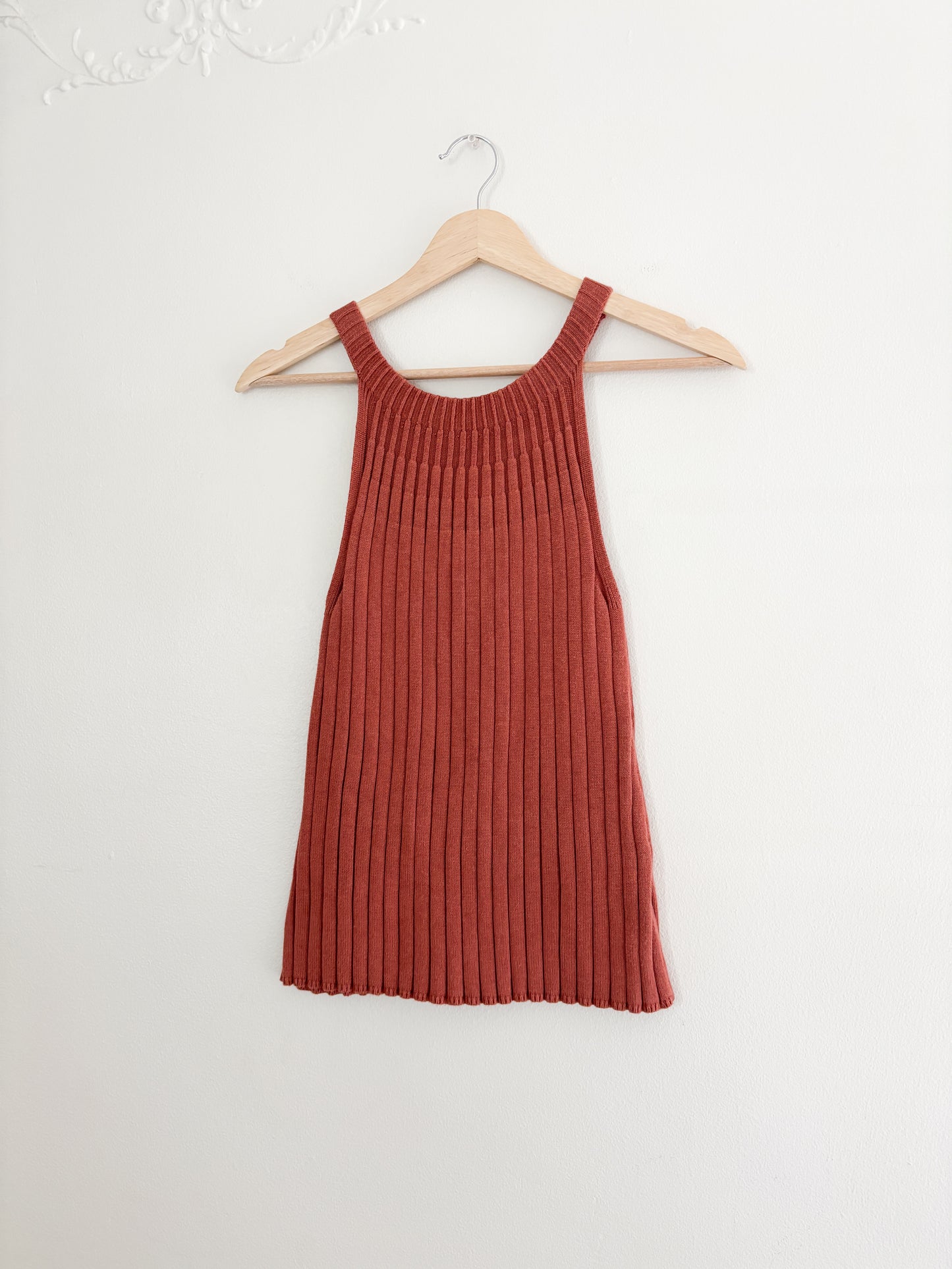 Rue & Willow Ribbed Tank Top (S/M)