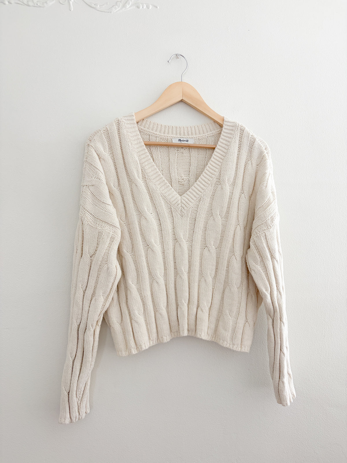 Madewell V Neck Cable Knit Sweater (XL)