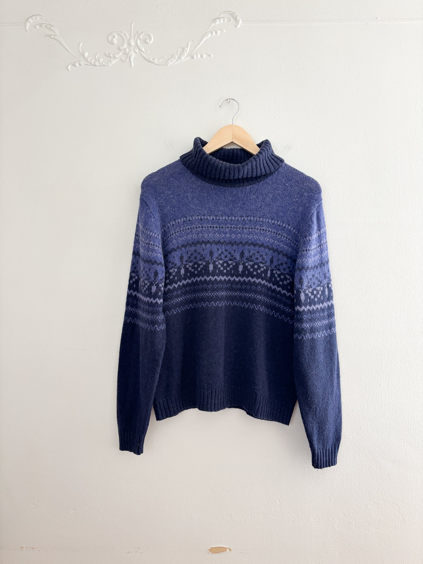 Vintage Wool Blend Turtleneck Sweater (M)
