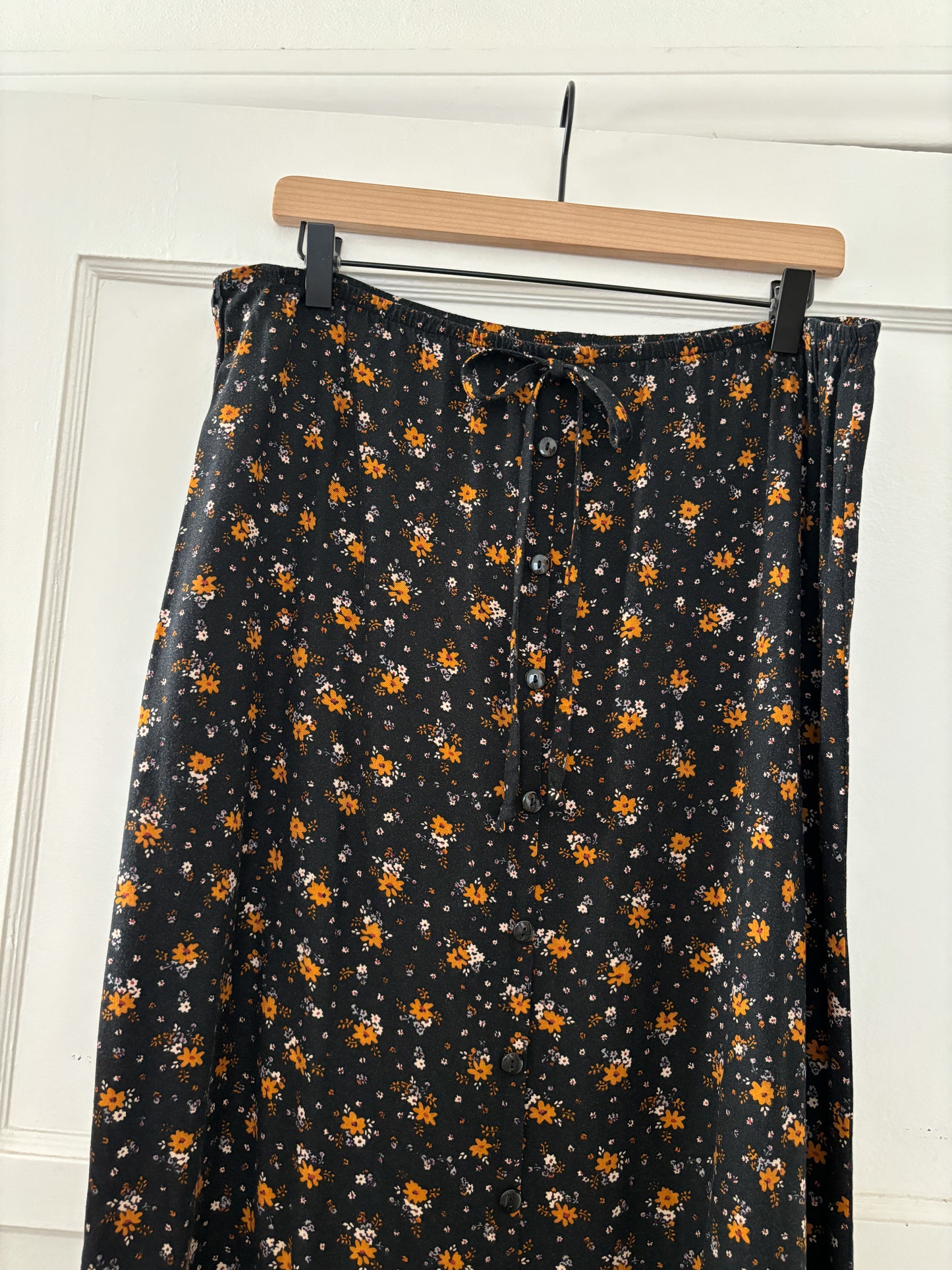 Vintage floral Skirt