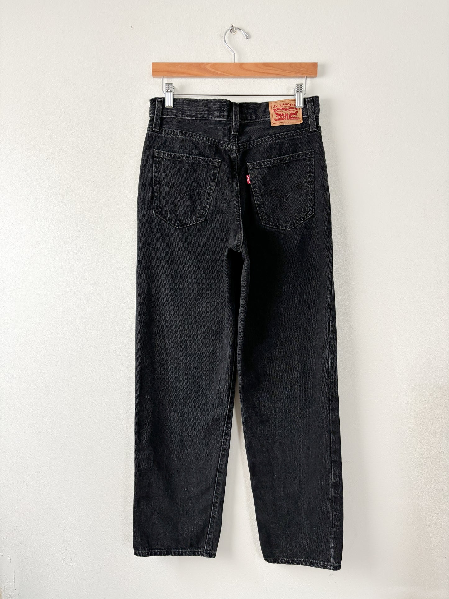 Black Levis “94” Baggy Jeans