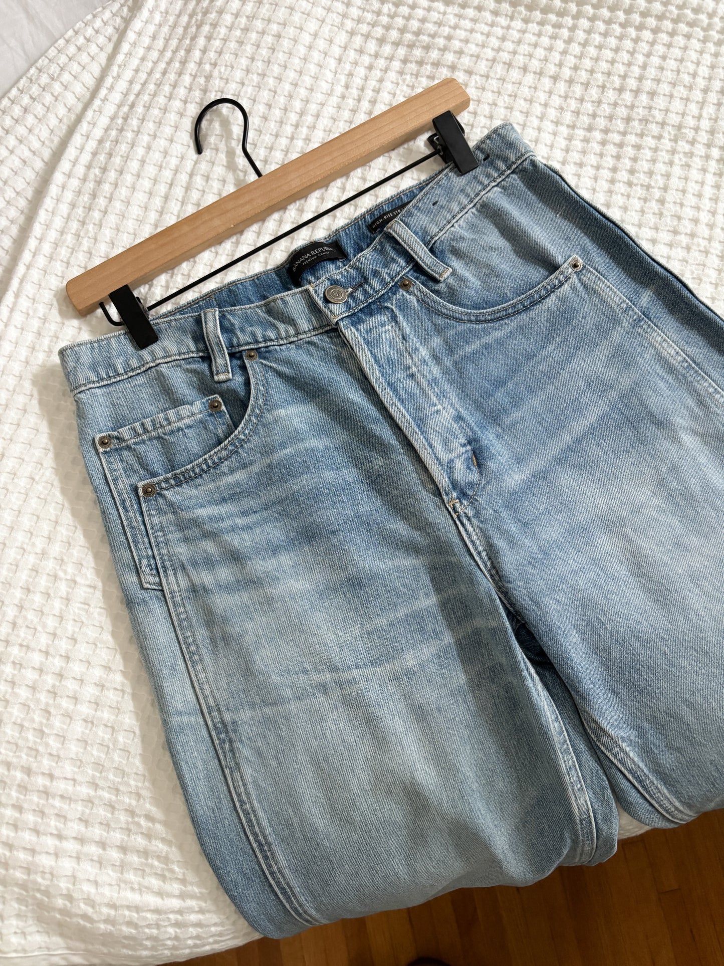 Banana Republic “Ranger” High Rise Straight Jeans (30/31”)