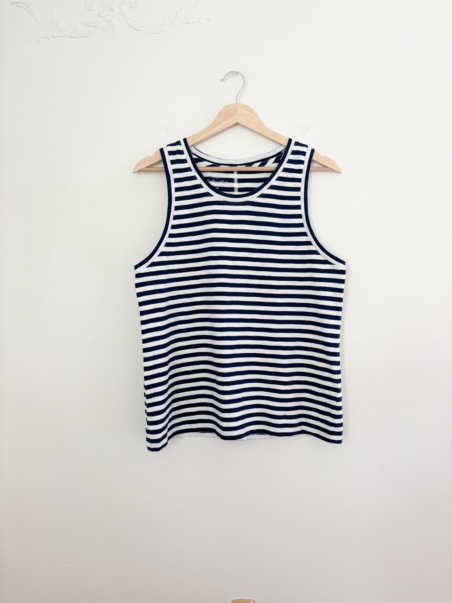 J Crew Girlfriend Tank (M)