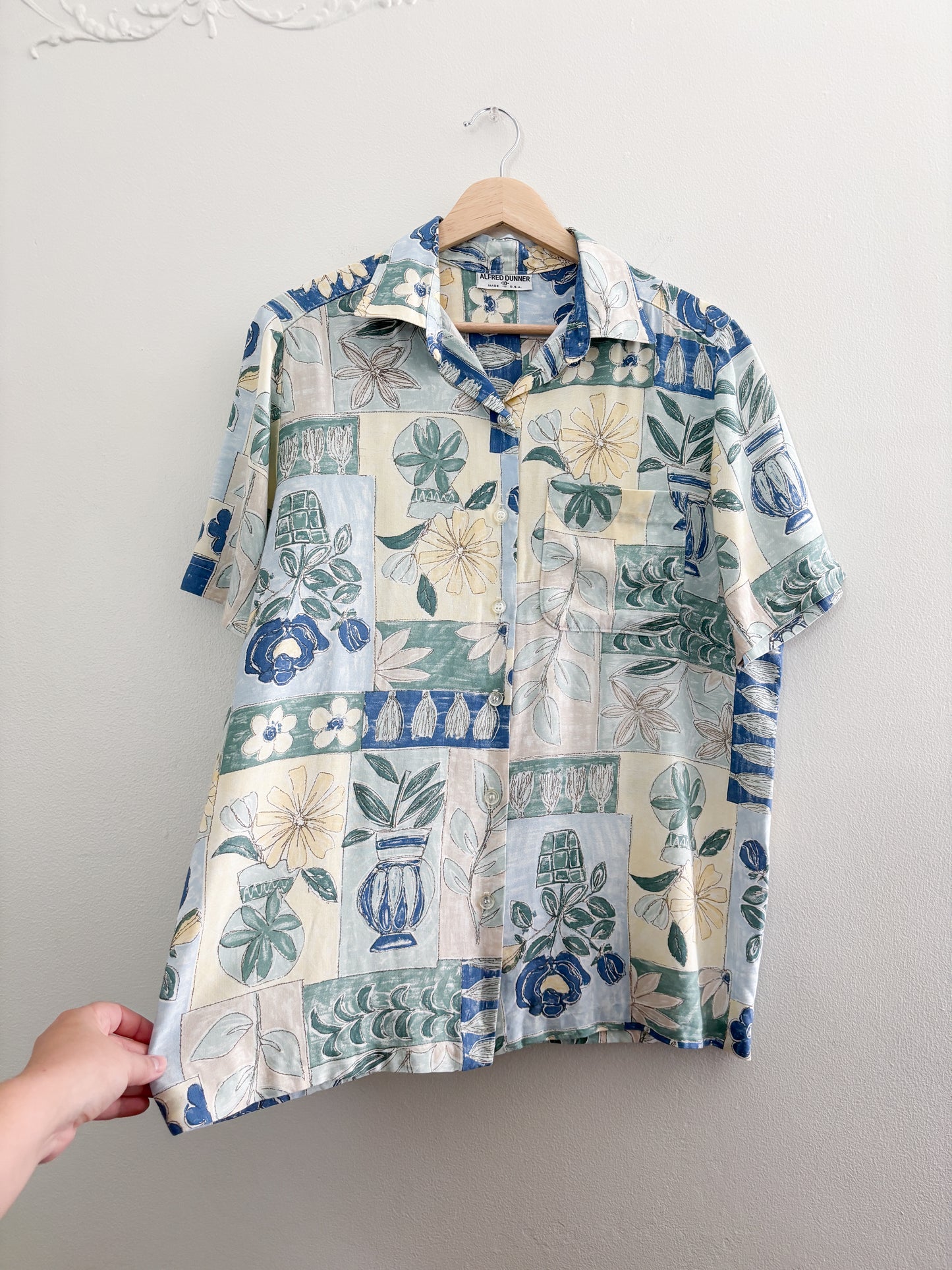 Alfred Dunner Floral button up (M/L)