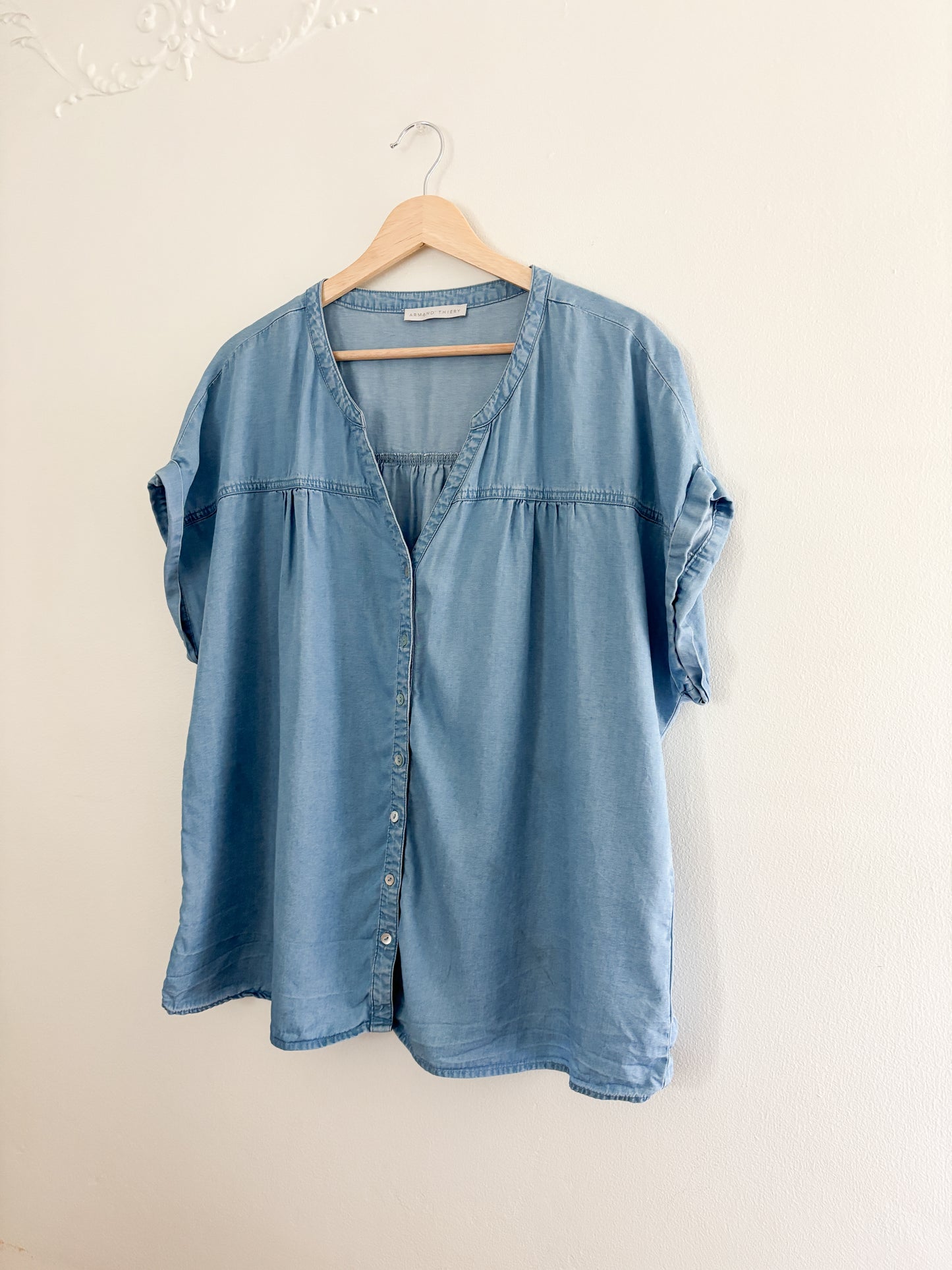 Armand Thiery Chambray Blouse