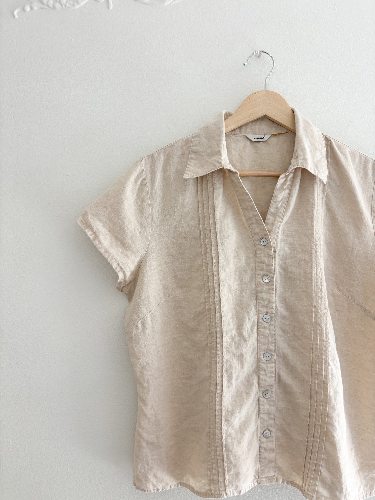 Vintage Linen Button Up Top (M/L)