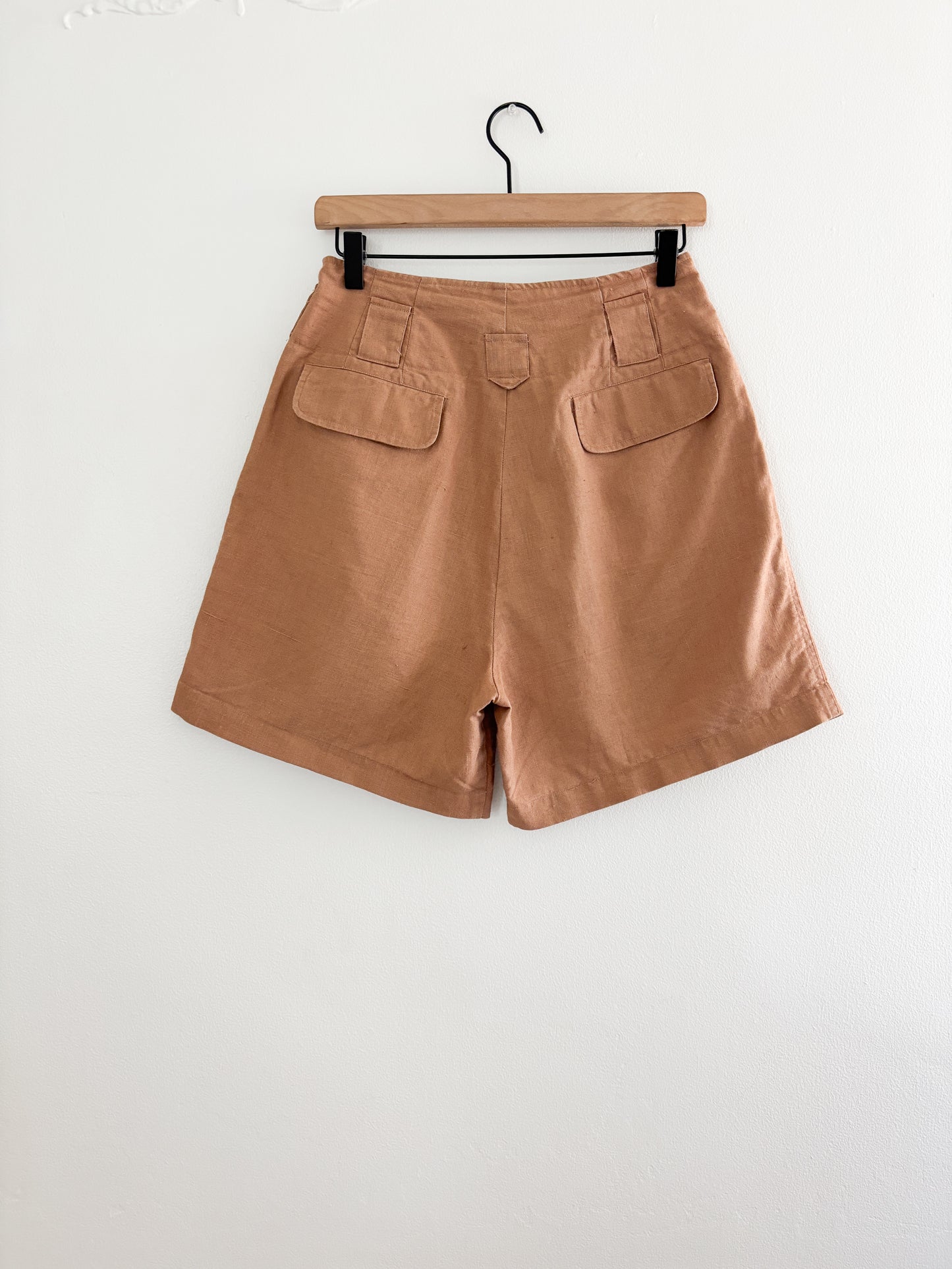 Vintage High Waisted Shorts (26/27”)