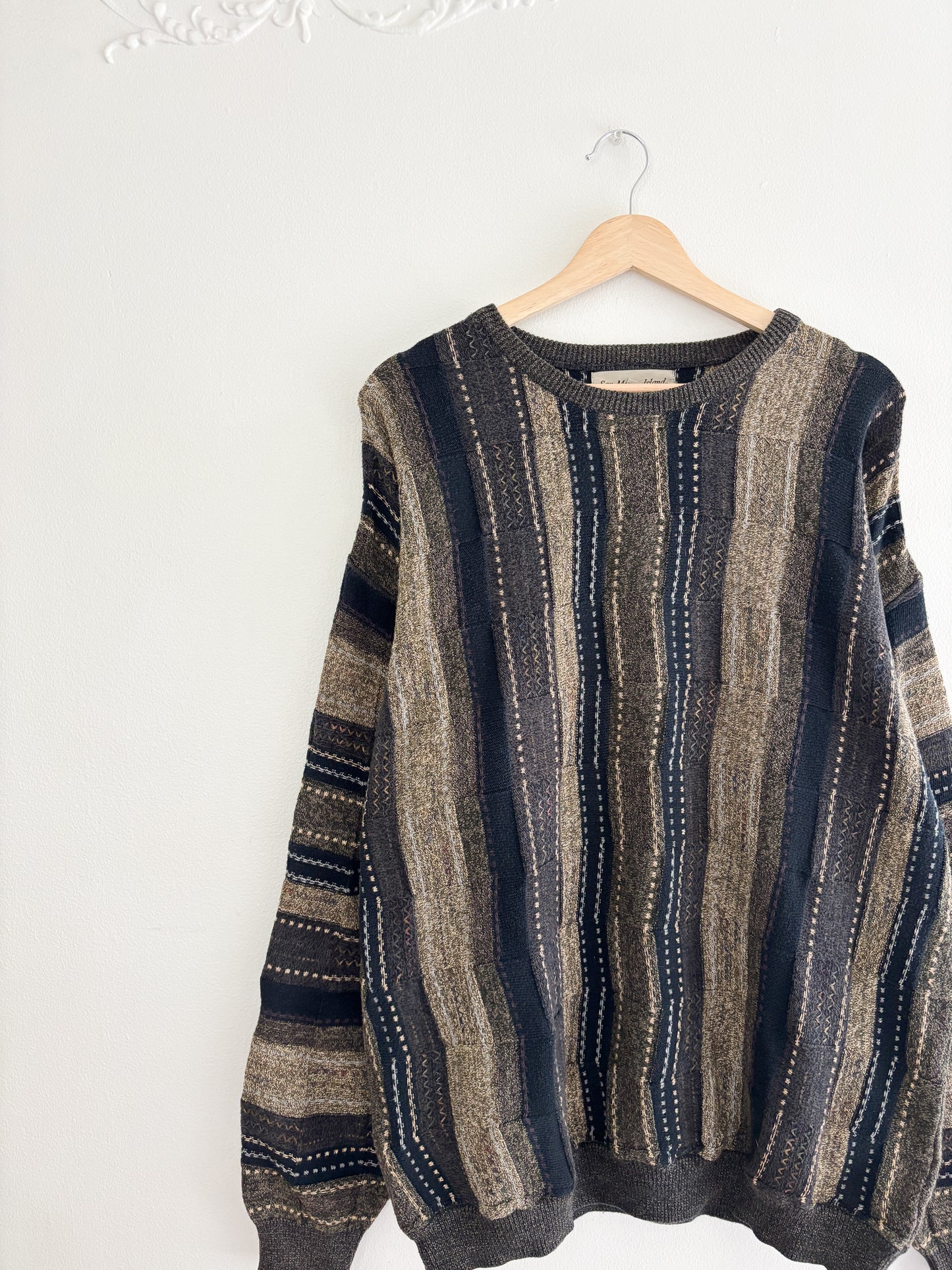 Vintage Patterned Sweater (L)