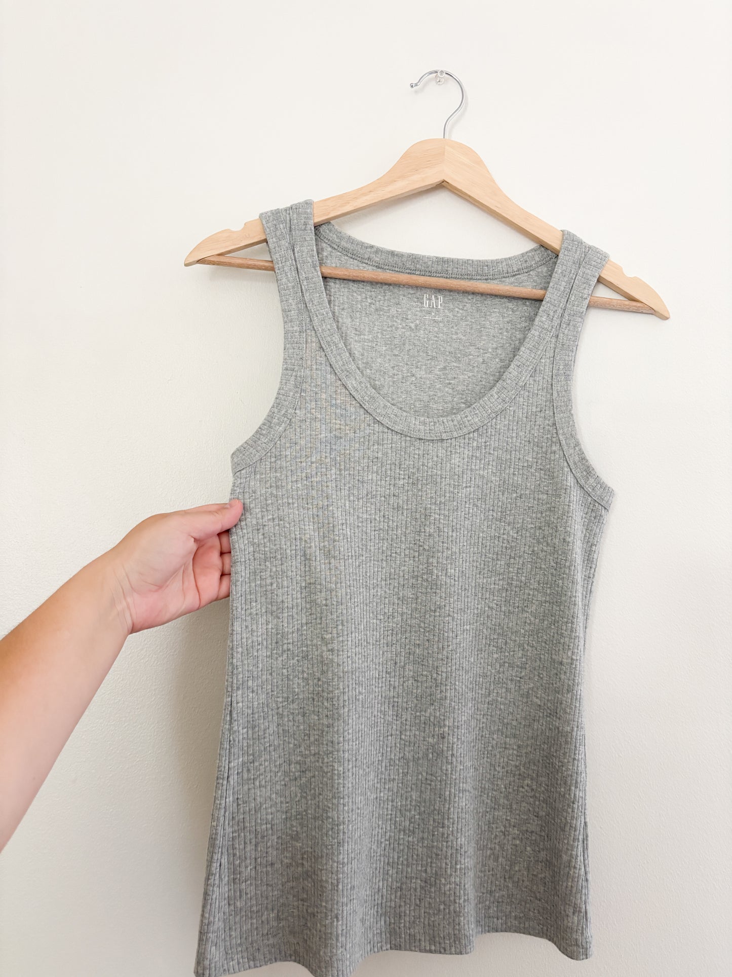 Gap Ribbed Tank Top (M)
