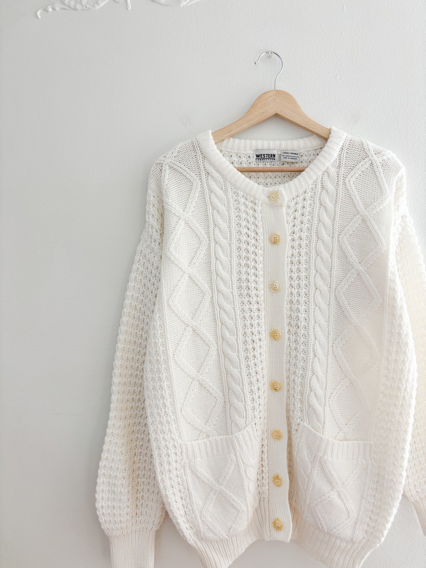 Vintage Cable knit Cardigan (L)