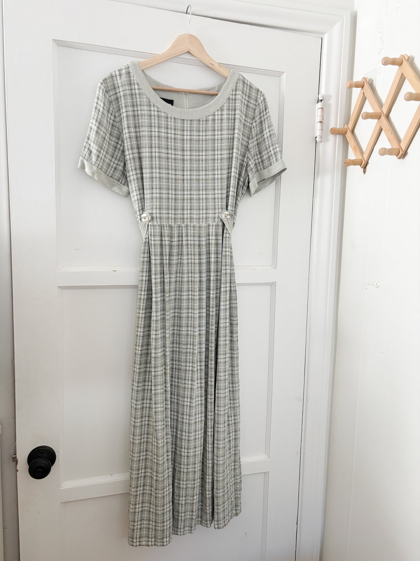 Vintage Plaid Dress (M/L)