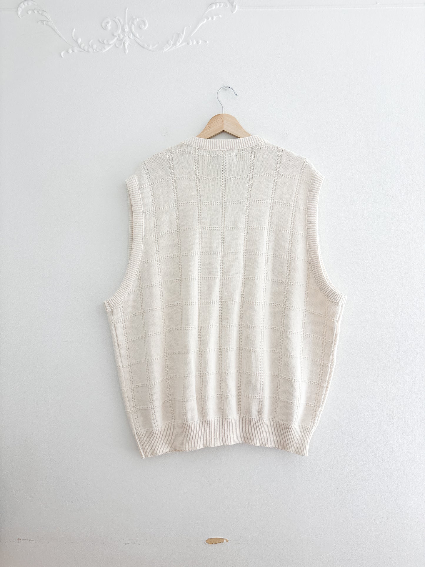 Cream Sweater Vest (XL)