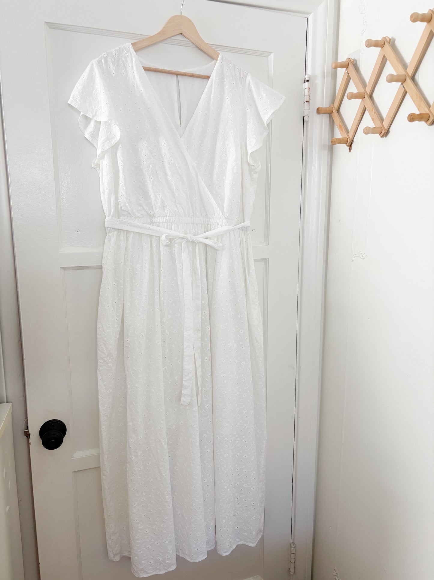 Lane Bryant Flutter Sleeve Eyelet Maxi Dress (L/XL)