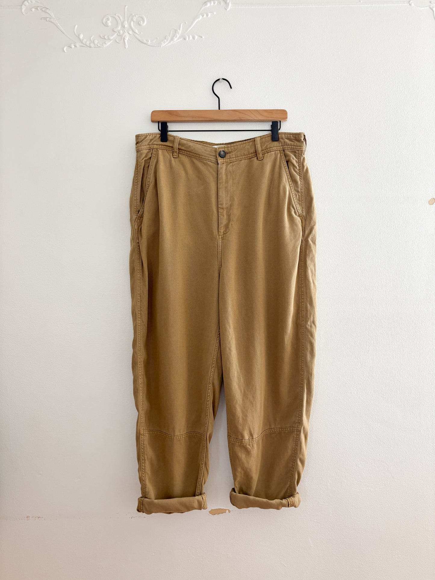 Everlane Buttersoft Chino Pants (14)