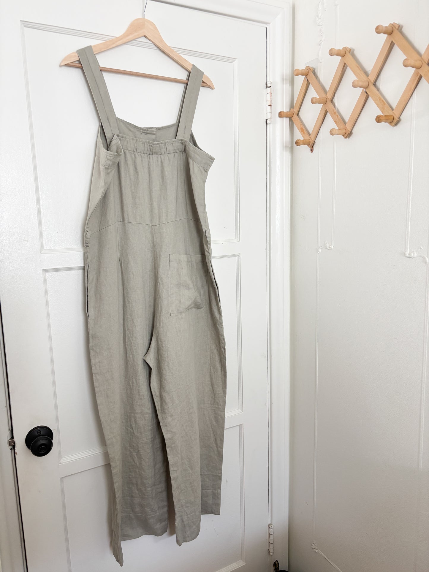 Everlane Picnic Linen Jumpsuit (6)