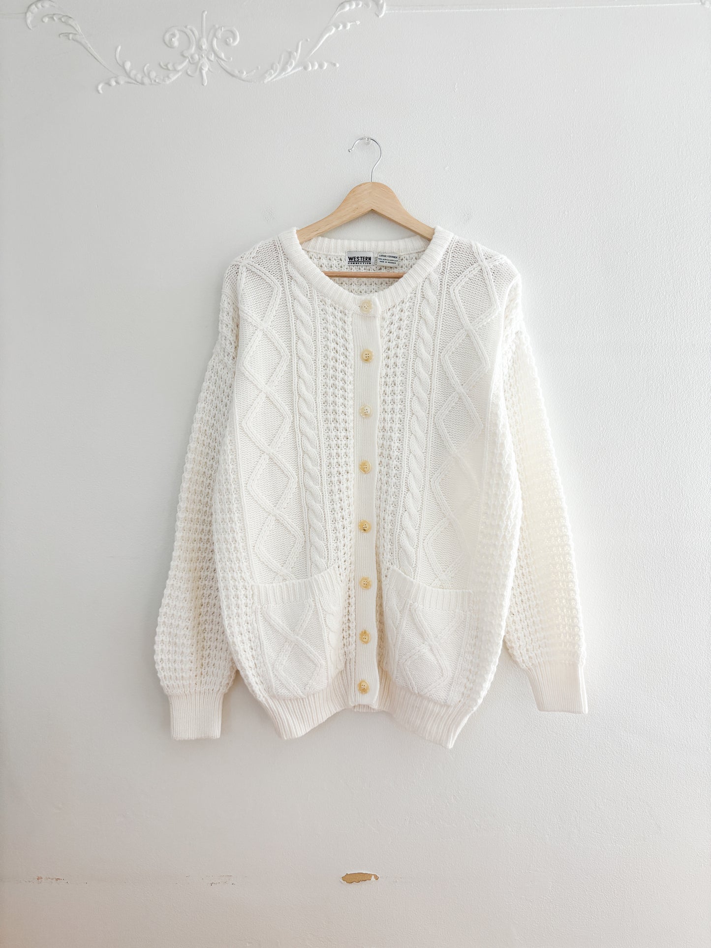 Vintage Cable knit Cardigan (L)