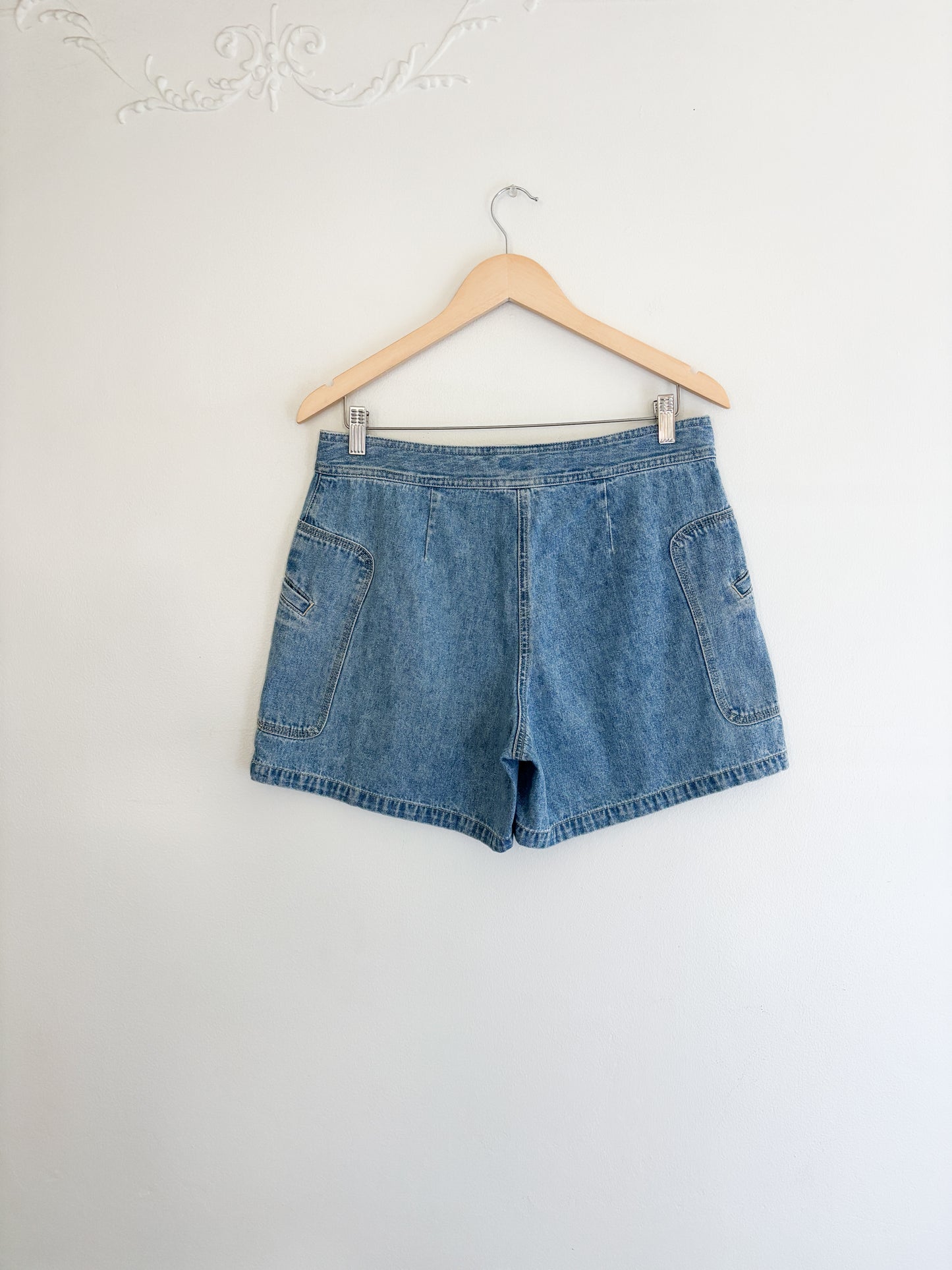 Vintage Bass & Co Denim Shorts (30”)