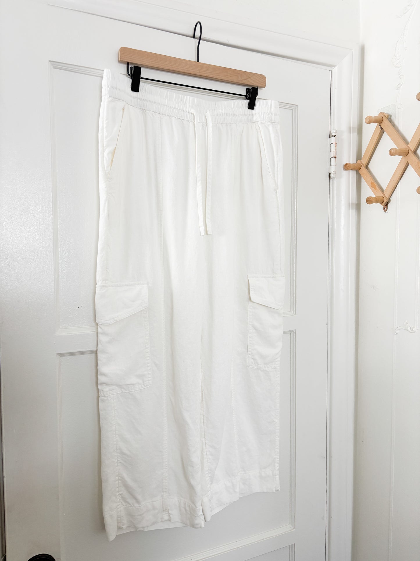 White Linen Blend Easy Pants (L)