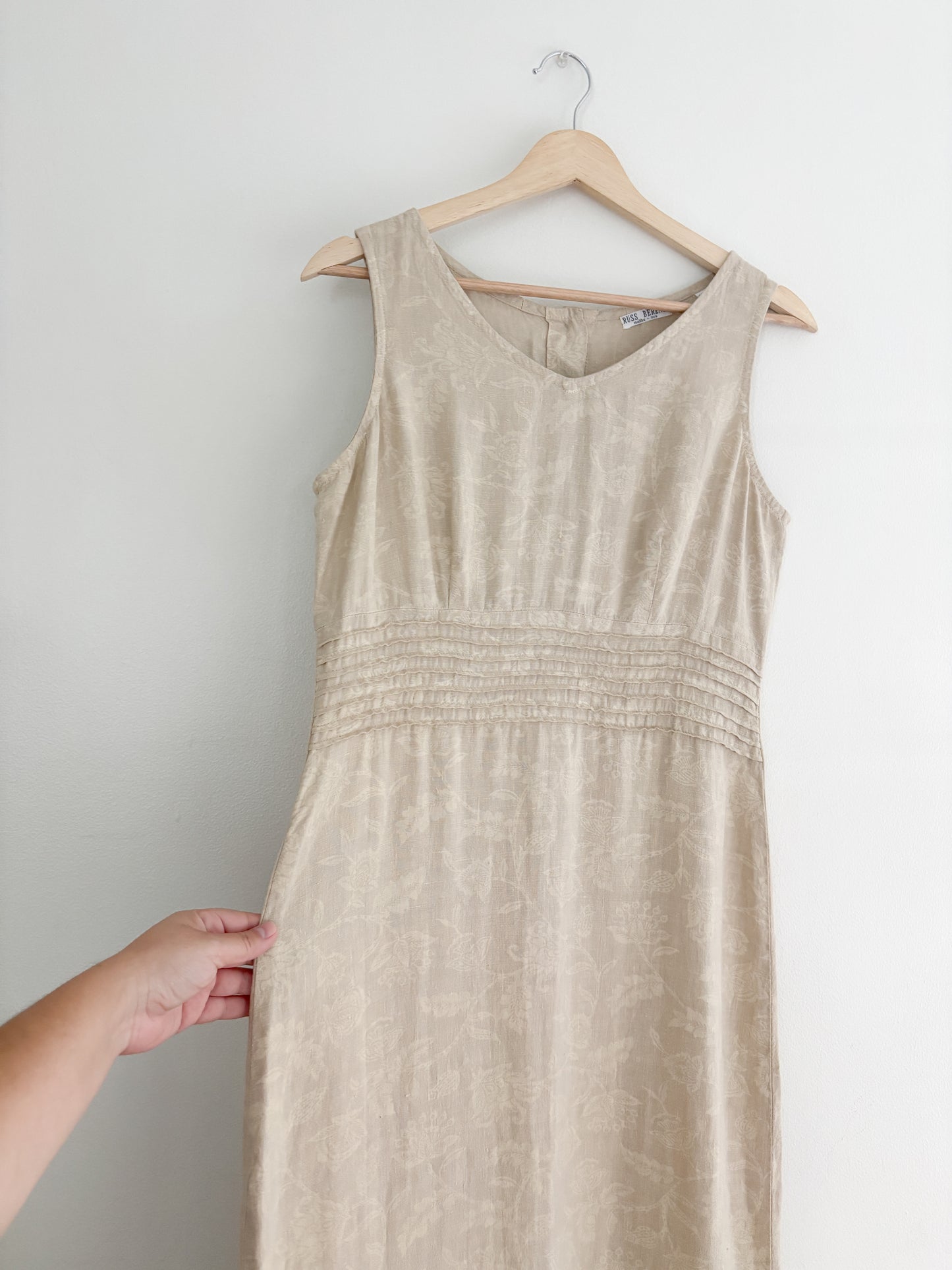 Vintage Floral Linen Maxi Dress (XS)