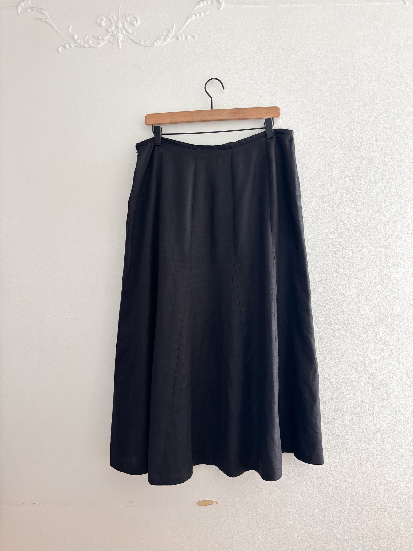 Vintage Talbots Black Irish Linen Skirt (32”)