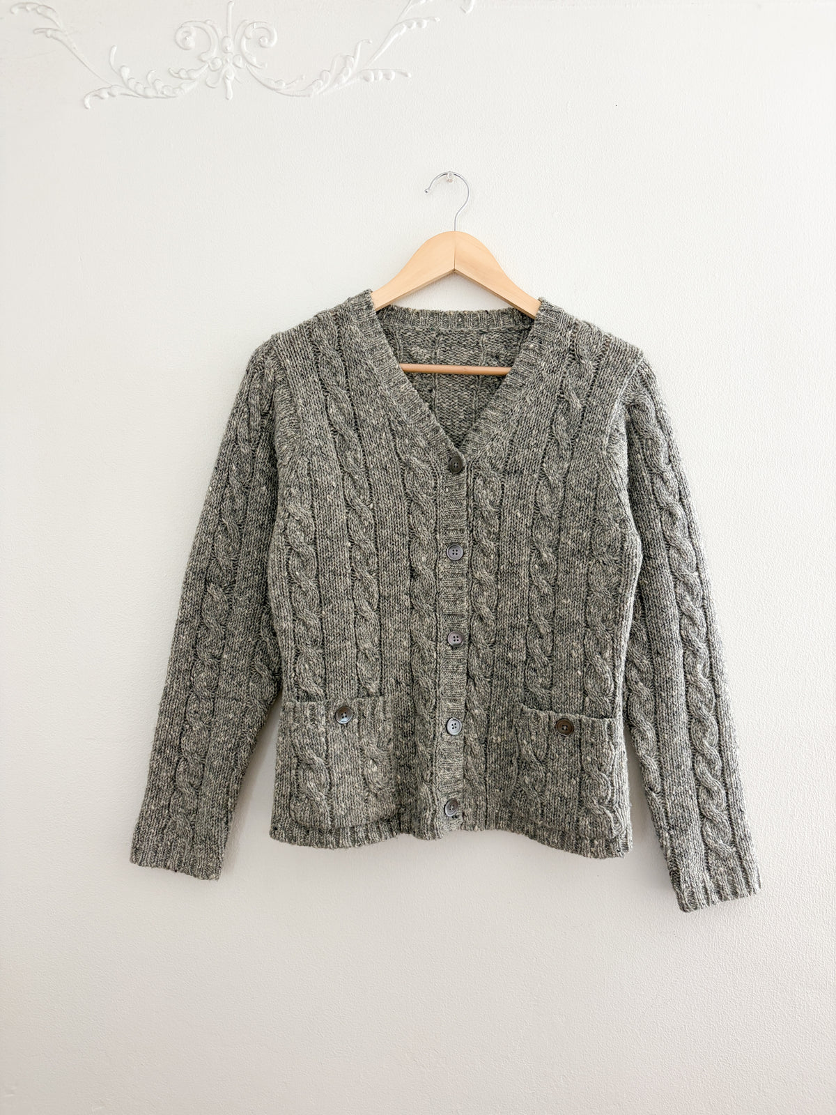 Vintage Grey Cable Knit Cardigan (S/M)