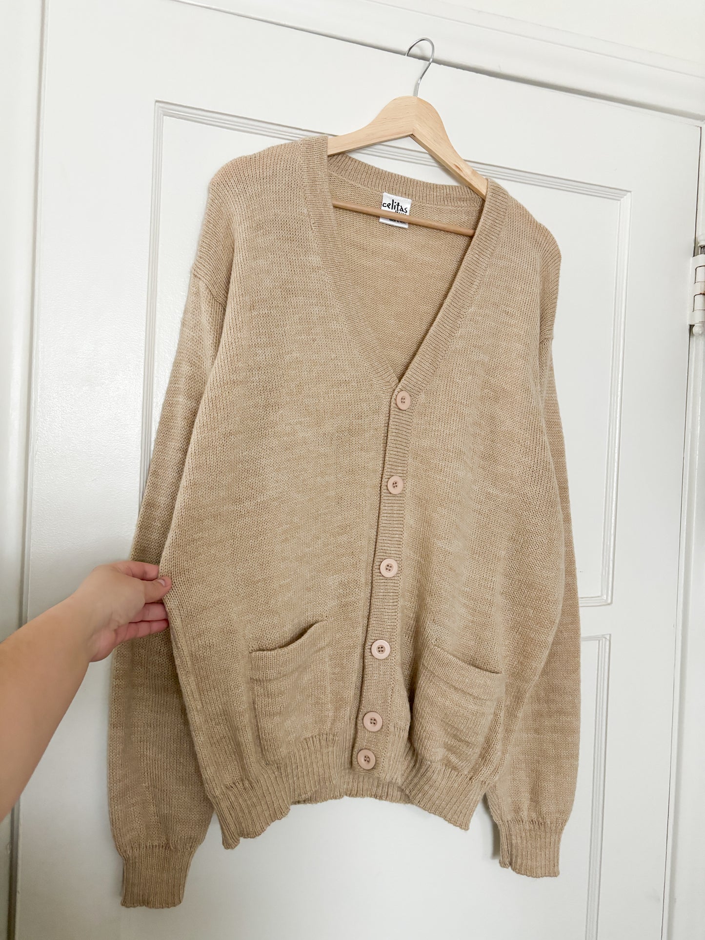 Celitas Neutral Cardigan (L)