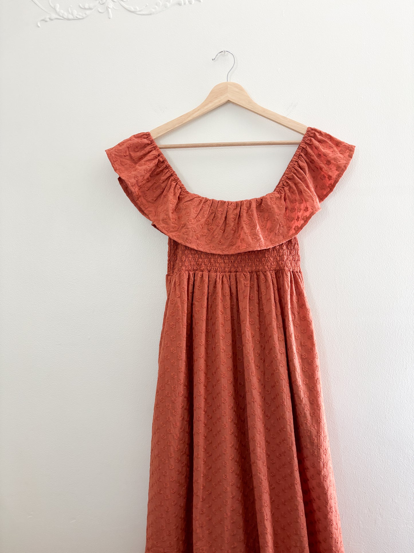 NWT Rylee + Cru Gia Ruffle Smocked Dress