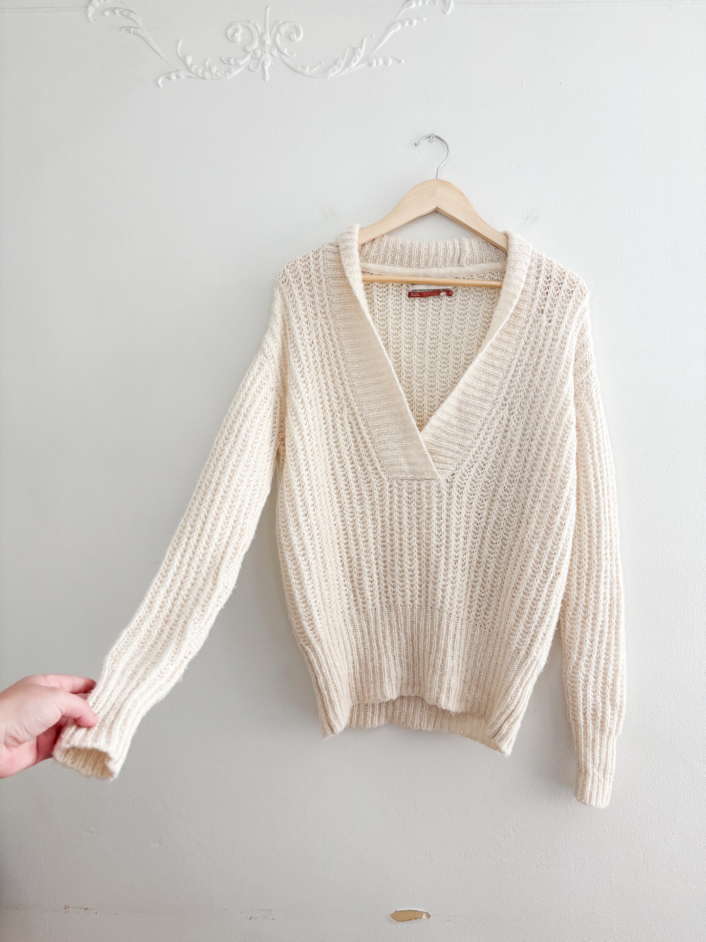 Pilcro Joyce V Neck Sweater (XS/S)