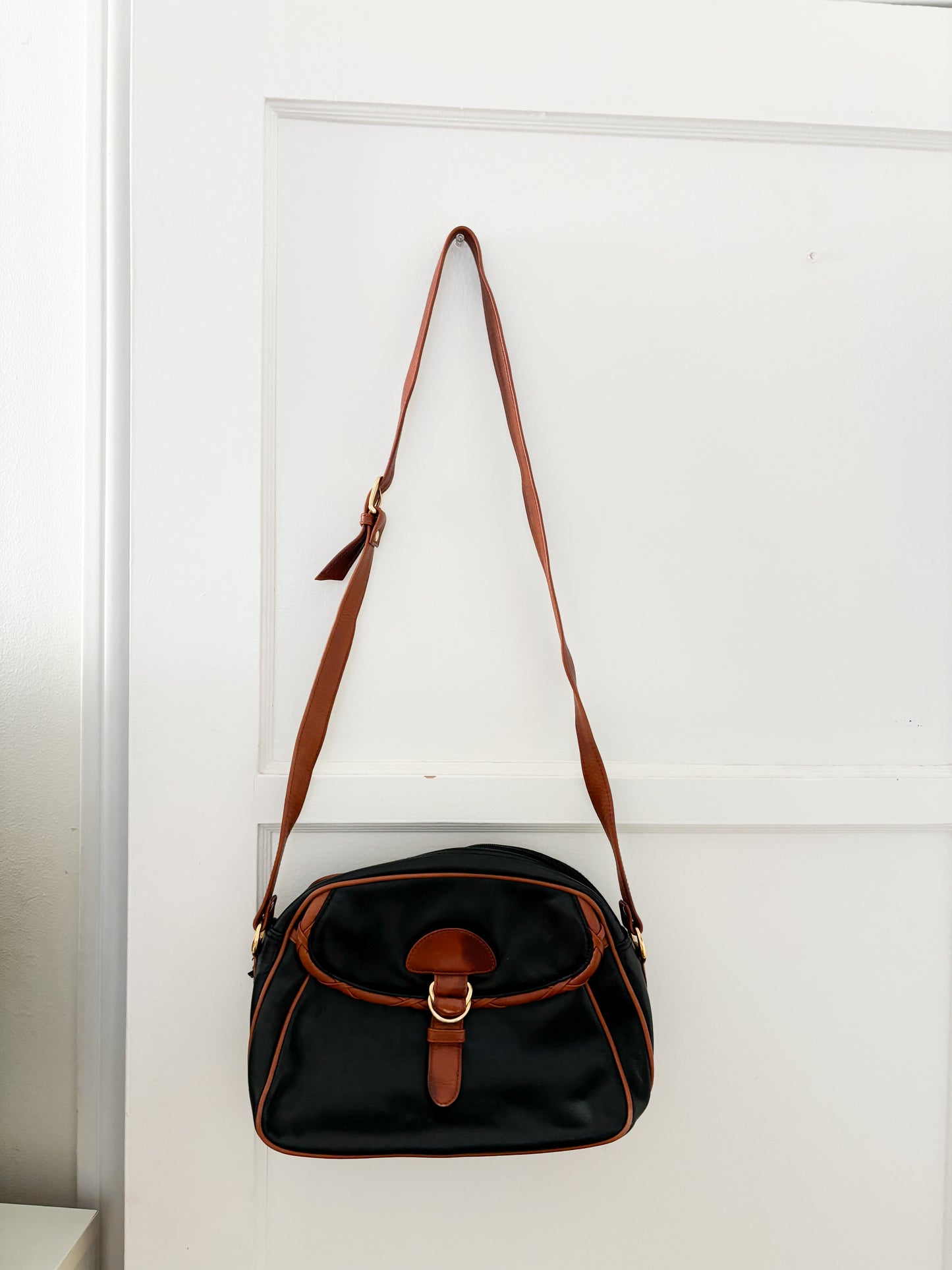 Vintage Valerie Stevens Leather Purse