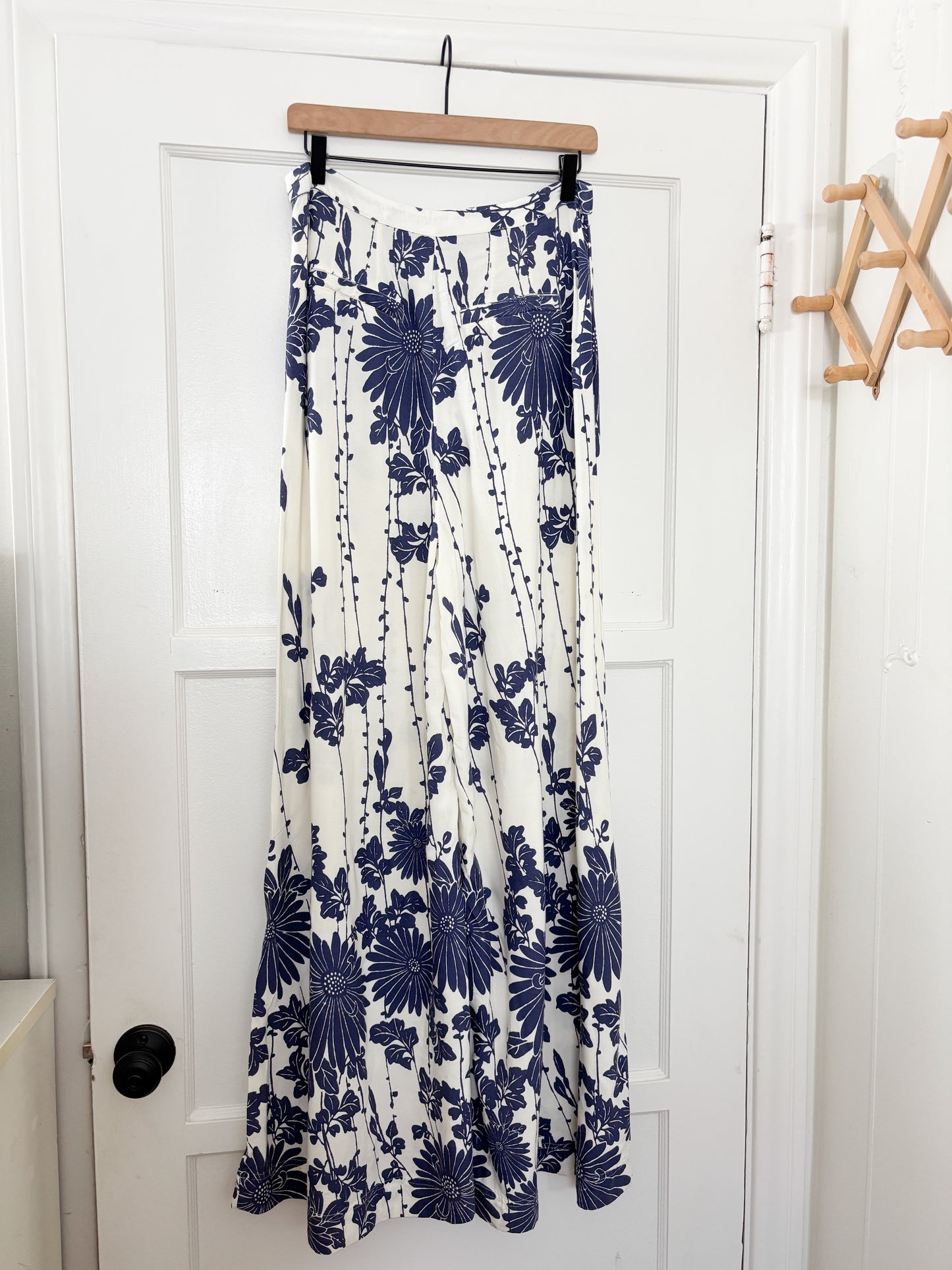 Free People Floral Blue Pants (10)