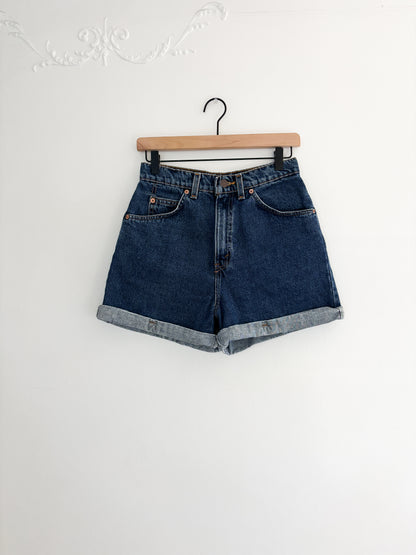 Levis Orange Tab Dark Wash Shorts (26”)