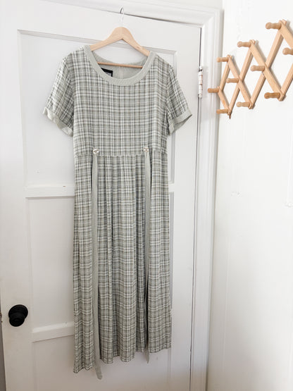 Vintage Plaid Dress (M/L)