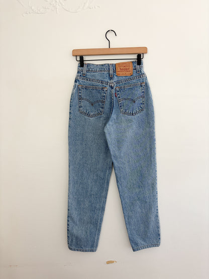 Vintage Levis Jeans (24”)