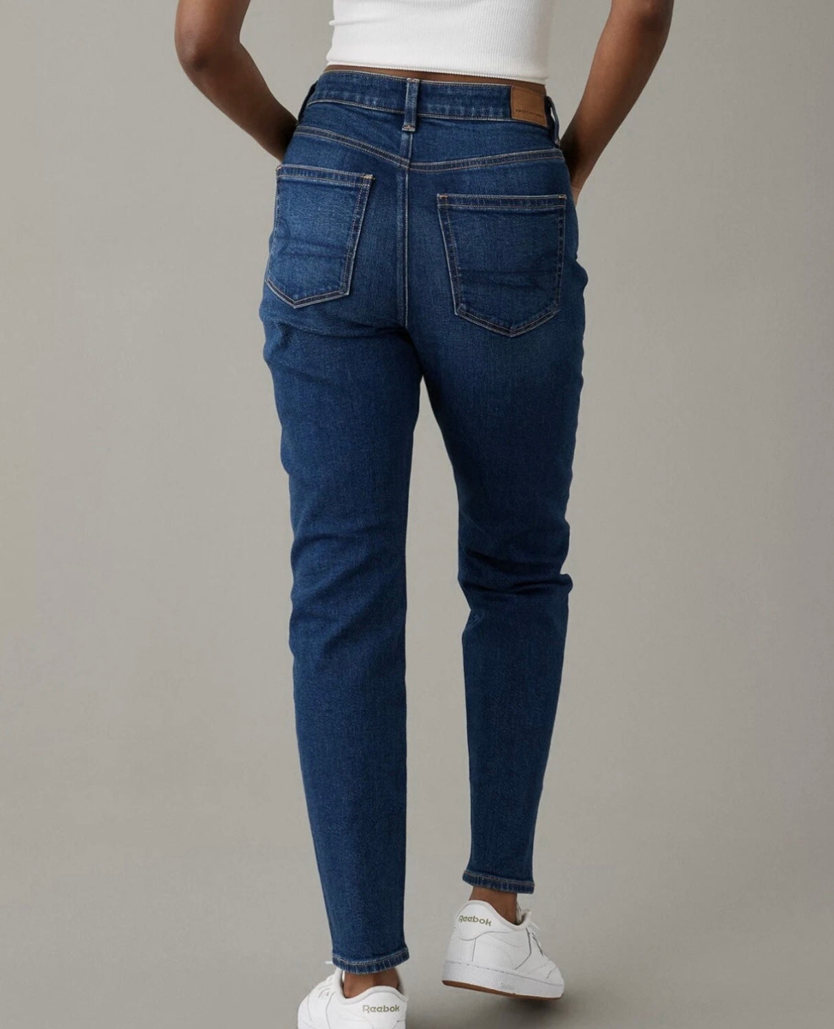 AE Mom Straight Jeans (4)