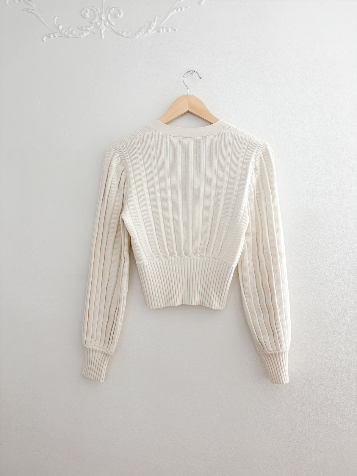 Wilfred Ribbed Cardigan Sweater (M)