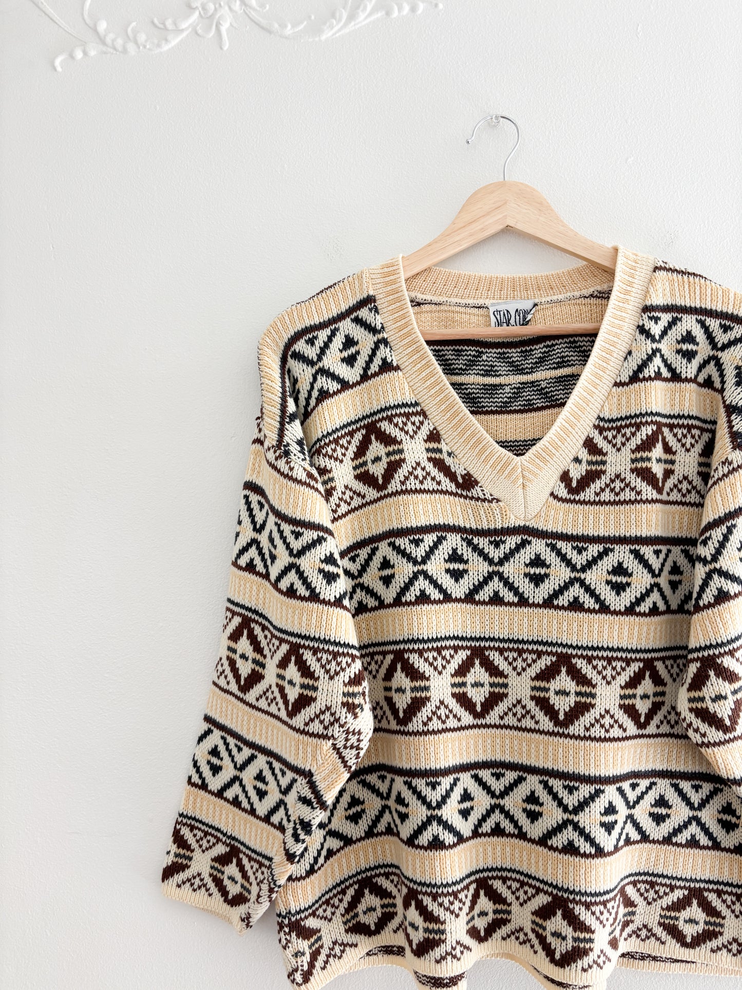 Vintage V Neck Patterned Sweater